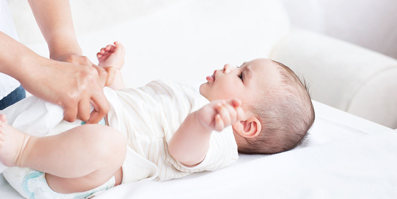 The-Effortless-Way-to-Diaper-An-Active-Baby