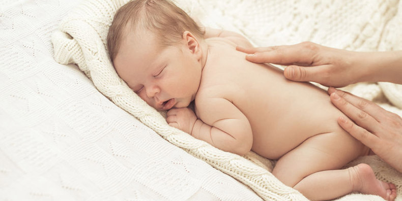 7-Tips-on-How-to-Take-Care-of-Baby's-Sensitive-Skin