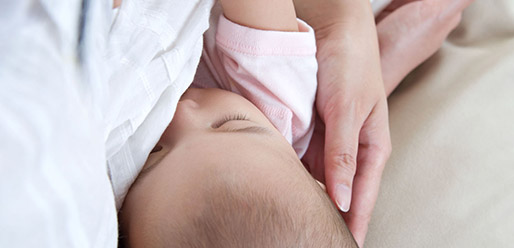 Breastfeeding Benefits, Tips & Myths | Huggies Malaysia